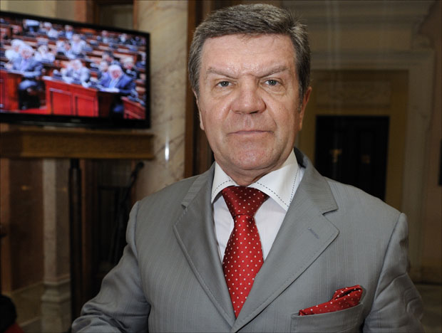 Смешни наводи Јосипа Манолића о Аркану